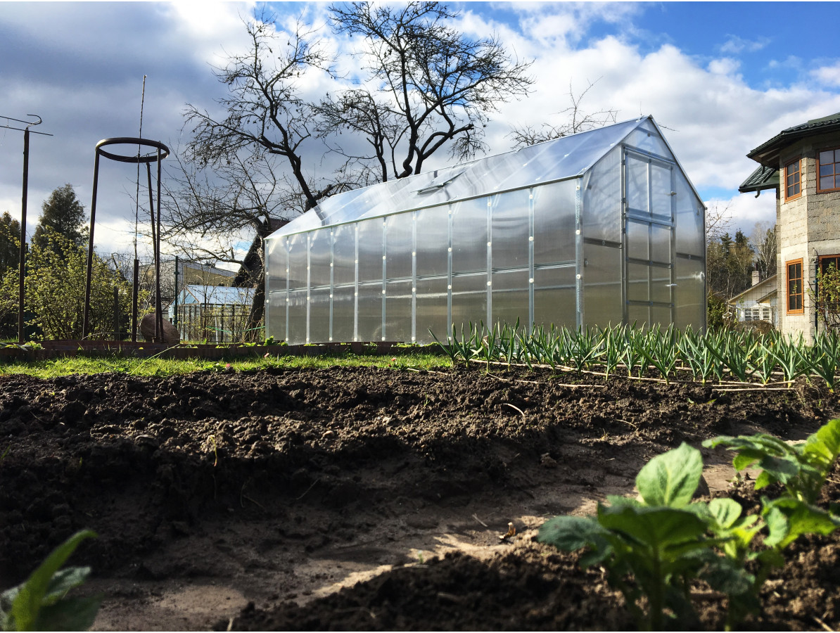 Záhradný skleník Gardentec H 2,12 x 2,35 m GU4294442