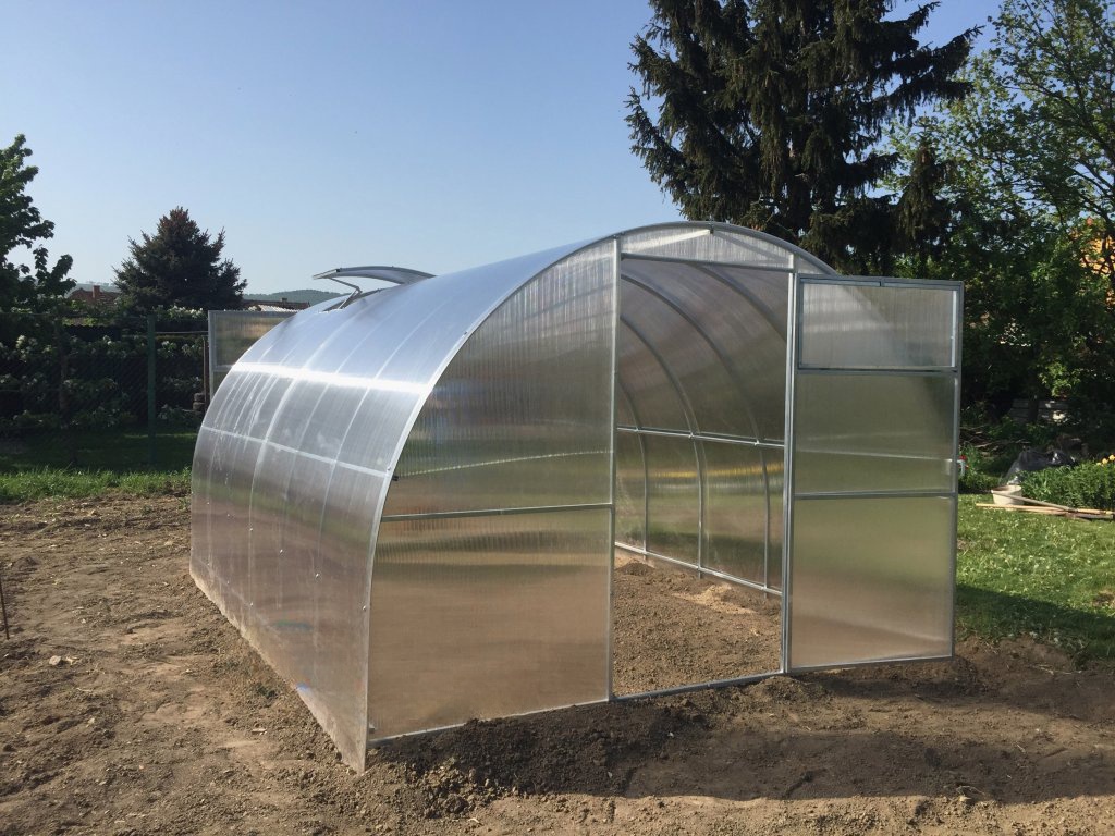 Polykarbonátový skleník LEGI ESTRAGON 8 x 3 m, 6 mm GA179979-6MM