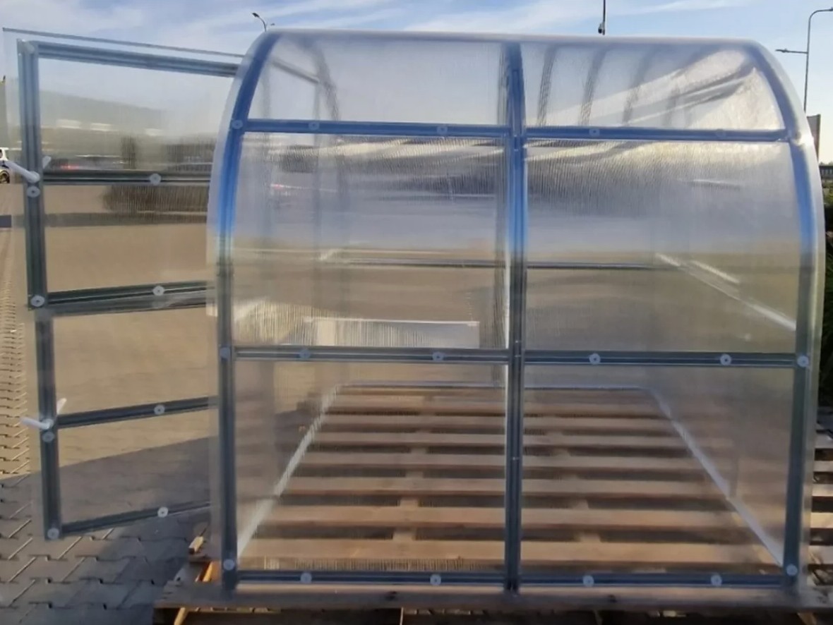 Záhradný skleník LEGI MINT 4 x 2 m, 4 mm