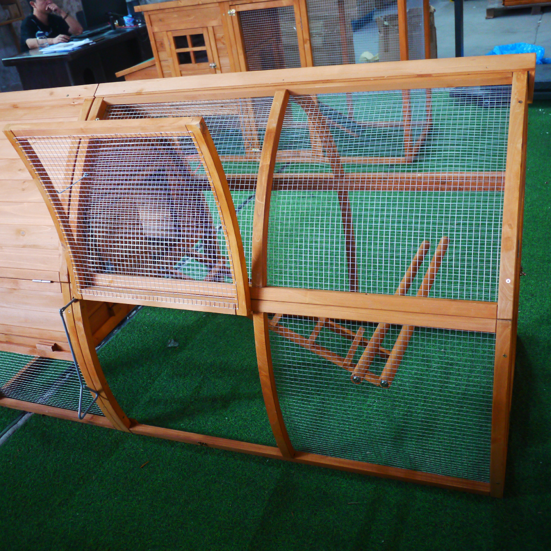 Drevený kurník KENNIVA SUE 2080 x 820 x 1030 mm
